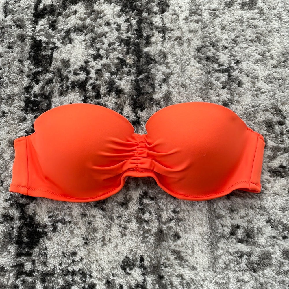 Victoria’s Secret Bikini Top